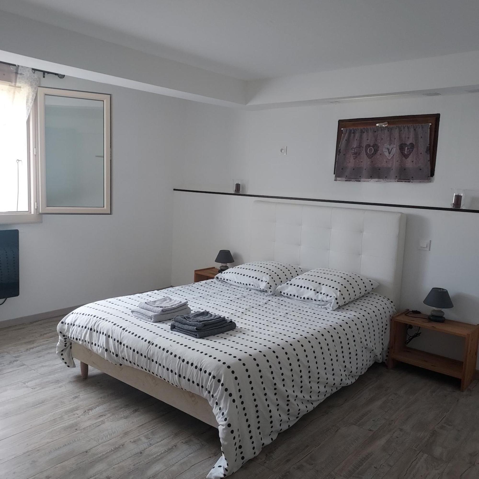 Au Petit Bois Magique Apartman Payrac Kültér fotó