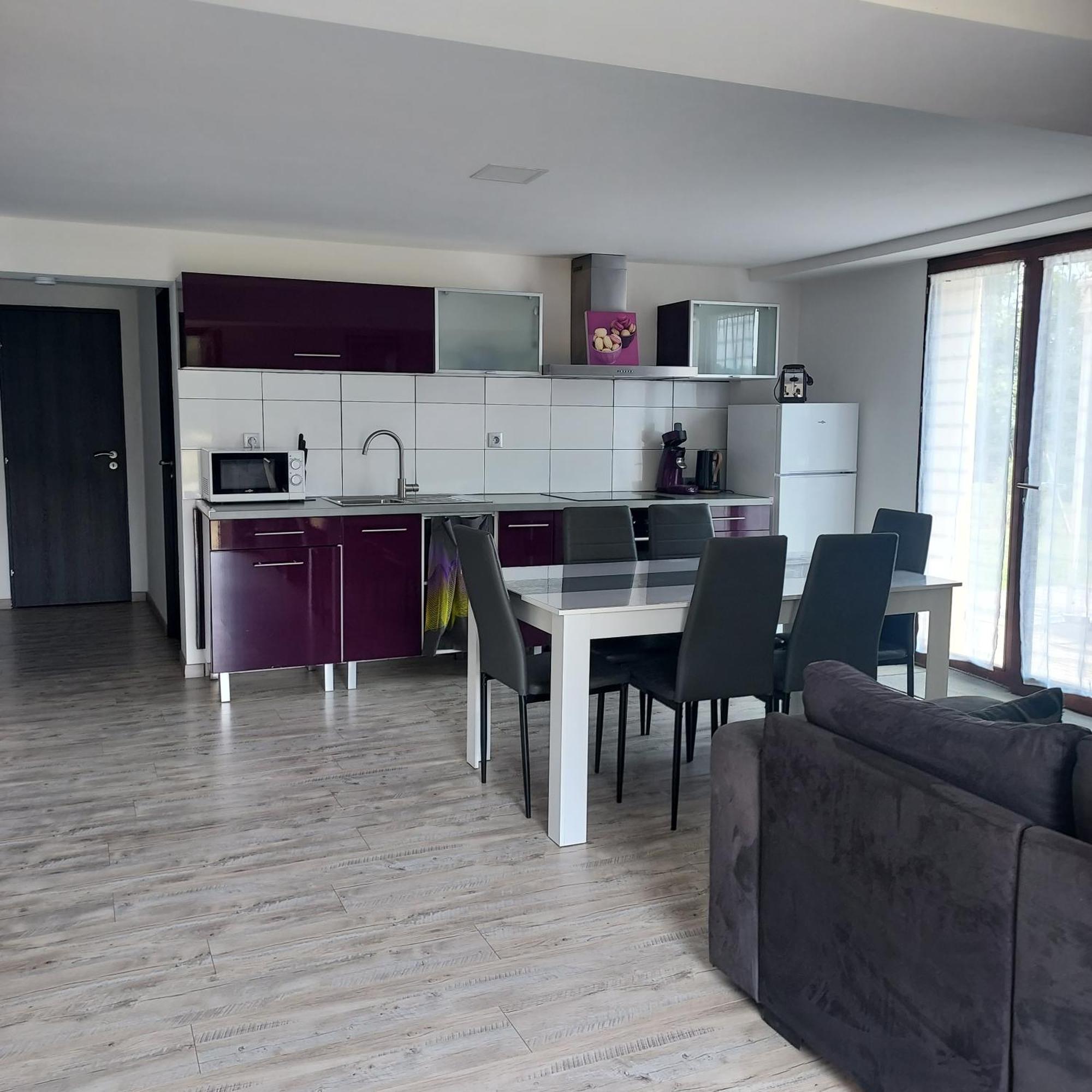 Au Petit Bois Magique Apartman Payrac Kültér fotó
