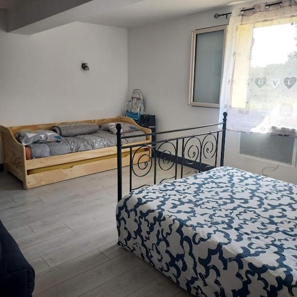 Au Petit Bois Magique Apartman Payrac Kültér fotó